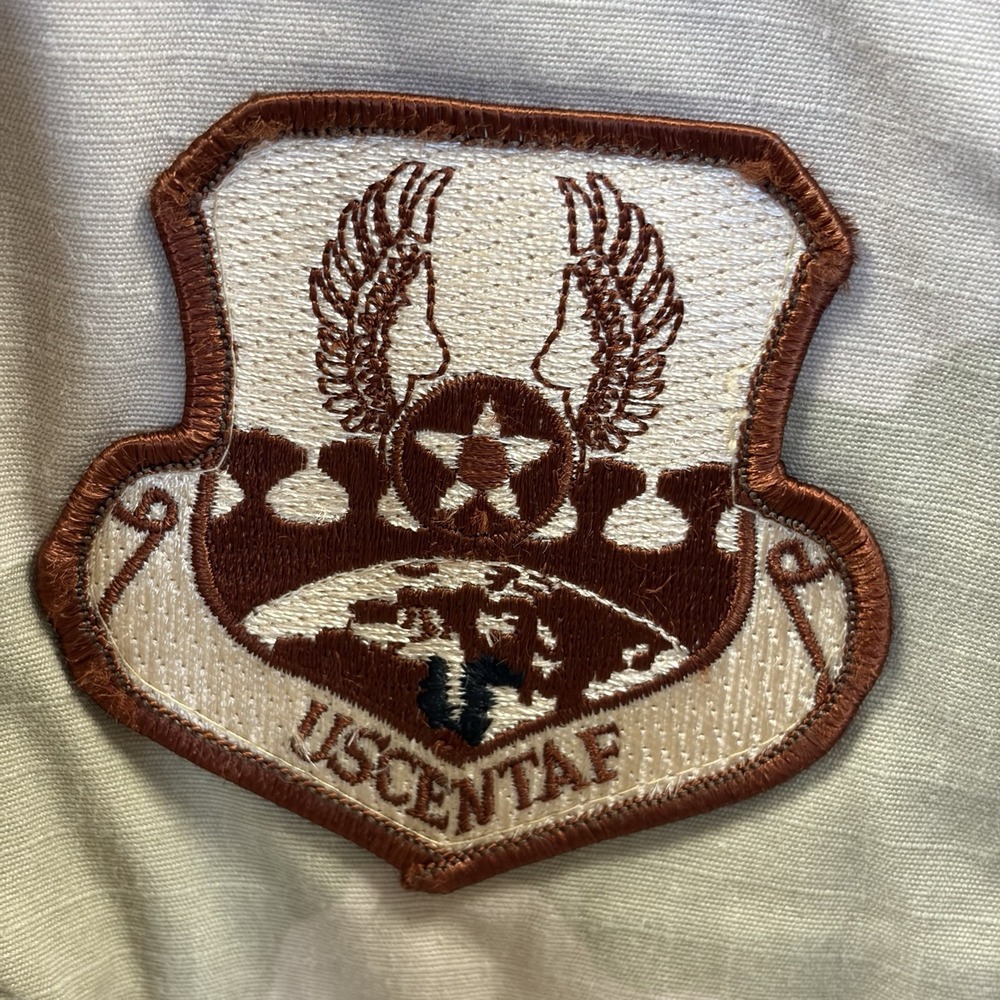 Vintage USAF USCENTAF DCU Large Regular Desert Camo Combat Coat Patches - Picture 11 of 12